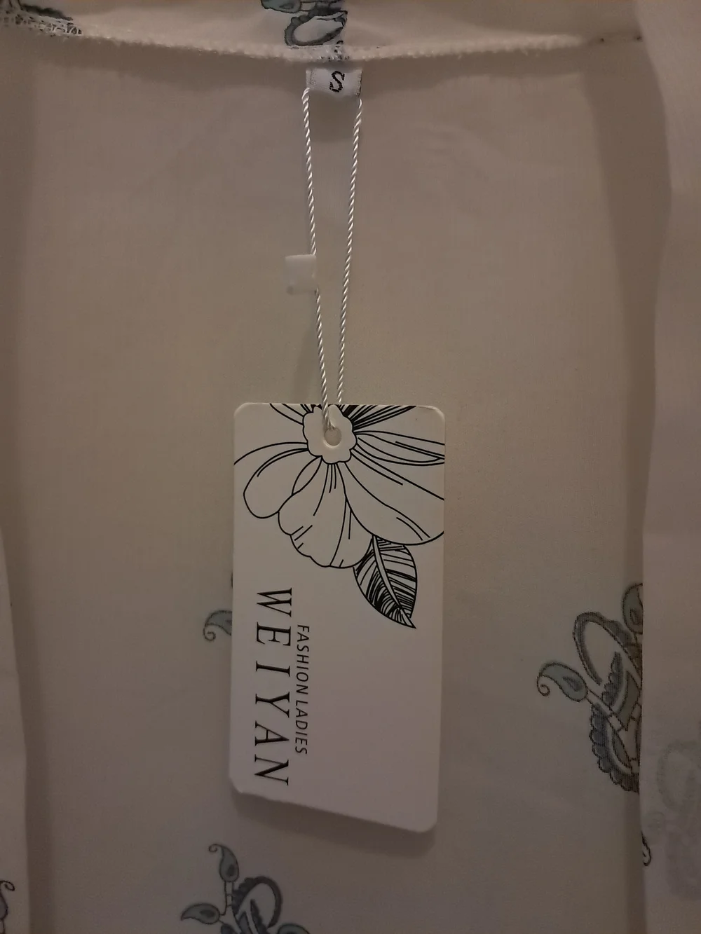 Cream Paisley & Floral Sheer Wrap